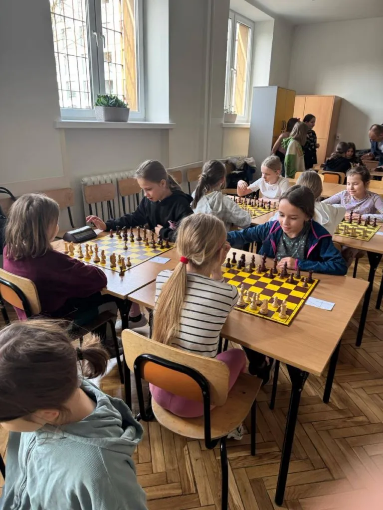 483841132_1239096397829401_2019886752339821967_n_768x1024_jpg