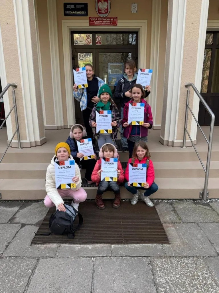 483842474_1239096131162761_2355507039397452806_n_768x1024_jpg