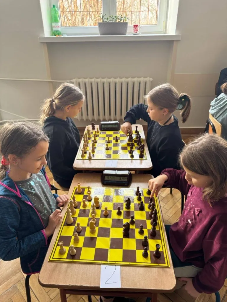 483907432_1239096324496075_5390892297940134460_n_768x1024_jpg