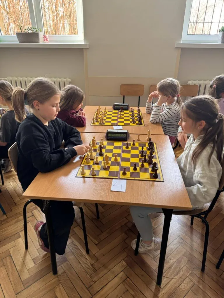 483921644_1239096187829422_9017342852385987255_n_768x1024_jpg